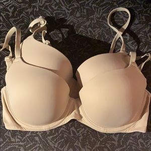 PINK Wear Everywhere Bras 32C